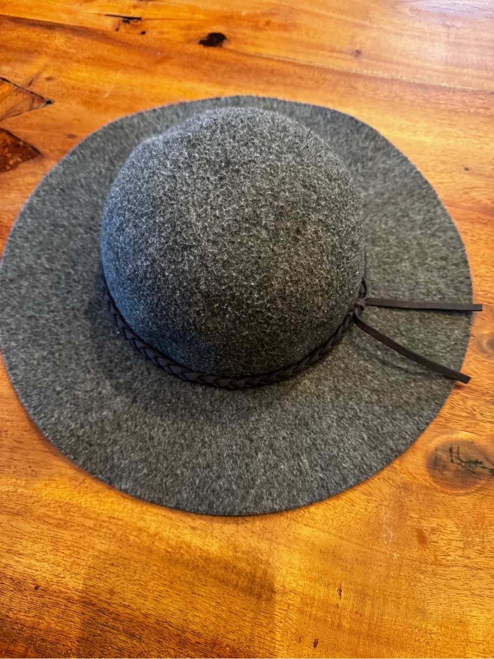 Cat & Jack Toddler girls Gray Wide-Brim Felt Floppy Hat with Braided Band